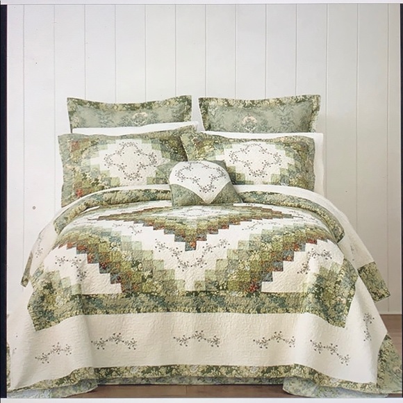 Home Expressions Bedding Jc Penney Heirloom Bedspread Poshmark